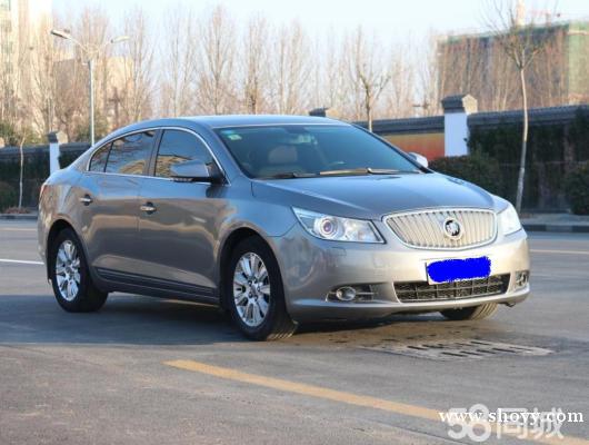 别克 君越 2008款 2.4 标准版 别克 君越 2008款 2.4 标准版